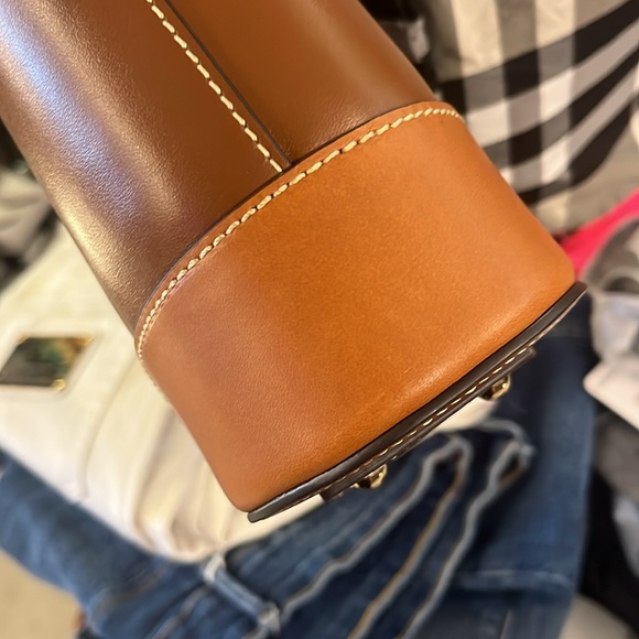 Dooney & Bourke Tan Leather Shoulder Bag - Picture 11 of 12